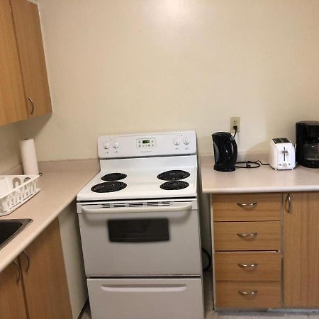 Appartamento Toronto Furnished Living-Gerard Esterno foto