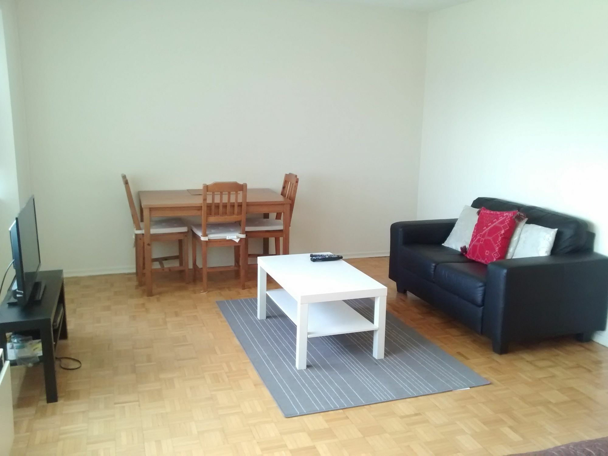 Appartamento Toronto Furnished Living-Gerard Esterno foto