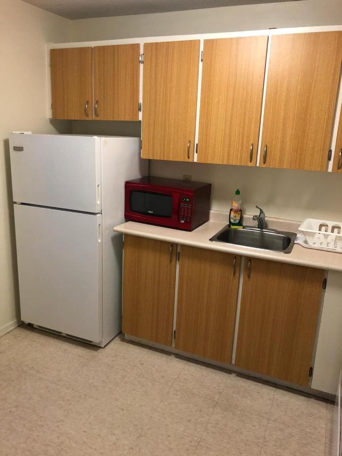 Appartamento Toronto Furnished Living-Gerard Esterno foto