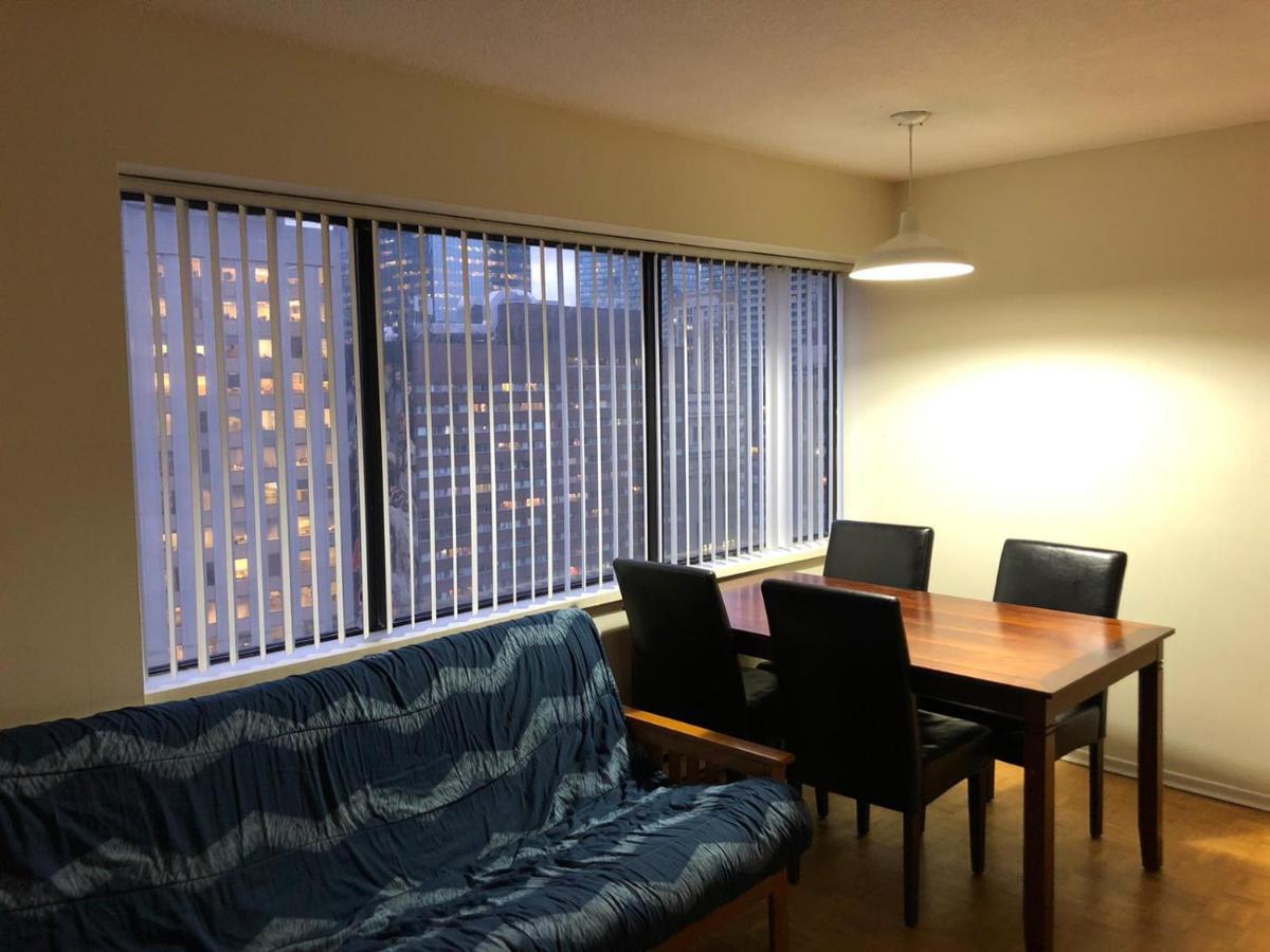 Appartamento Toronto Furnished Living-Gerard Esterno foto